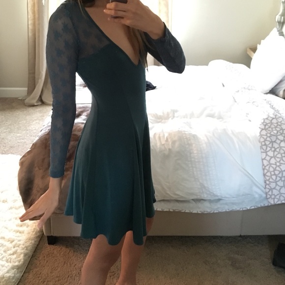 Urban Outfitters Dresses & Skirts - Dress with lace