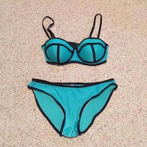 Teal modern bikini! 💕
