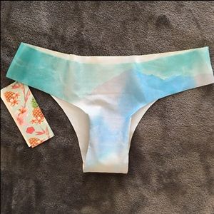 Blue/green hotcake bikini bottoms