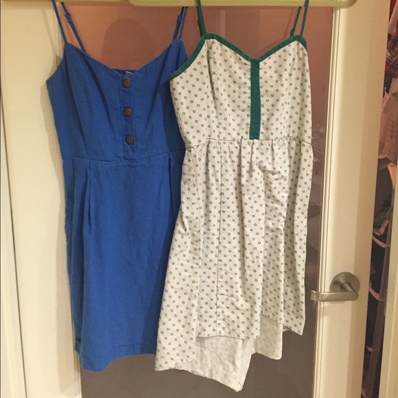 2 Urban outfitters cope dresses Small