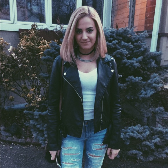 Meet your Posher, Erica