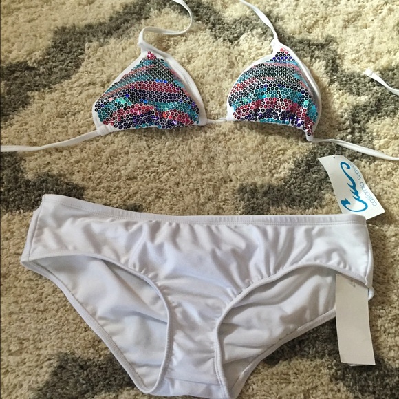 Bathing Suit from Macy's NWT. Size large.