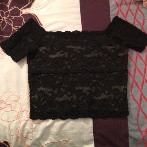 Lace crop top