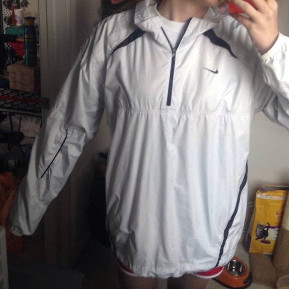 Nike windbreaker