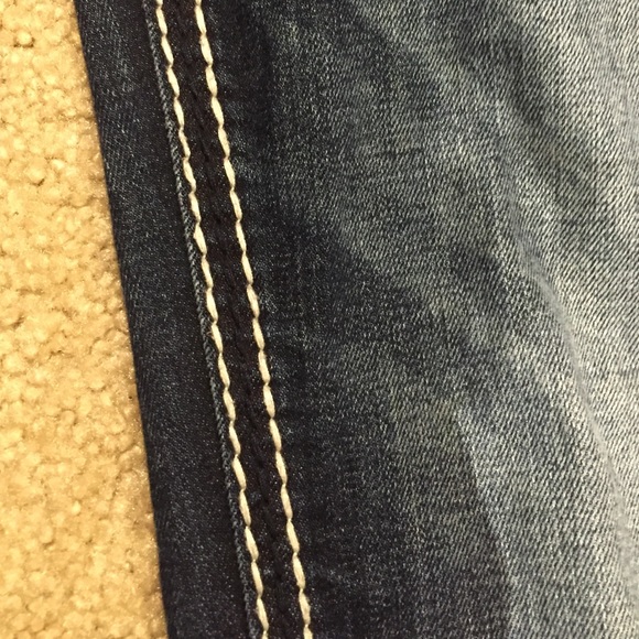 SOLD - Picture 4 of 4