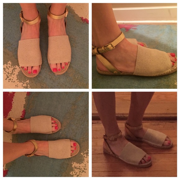 Additional Pics of Tory Burch sandals