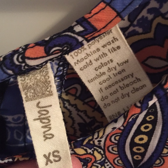 Floral Small Blouse - Picture 3 of 4