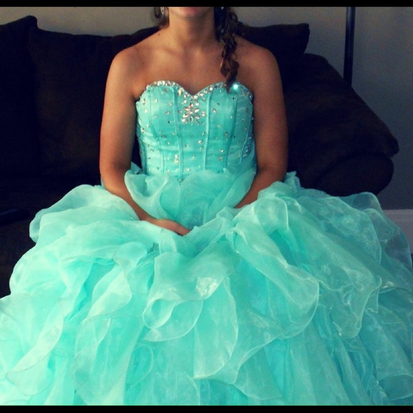 I am selling my prom dress from my Junior year. - Picture 2 of 4
