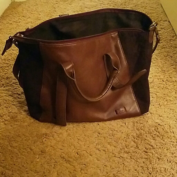 Handbag.