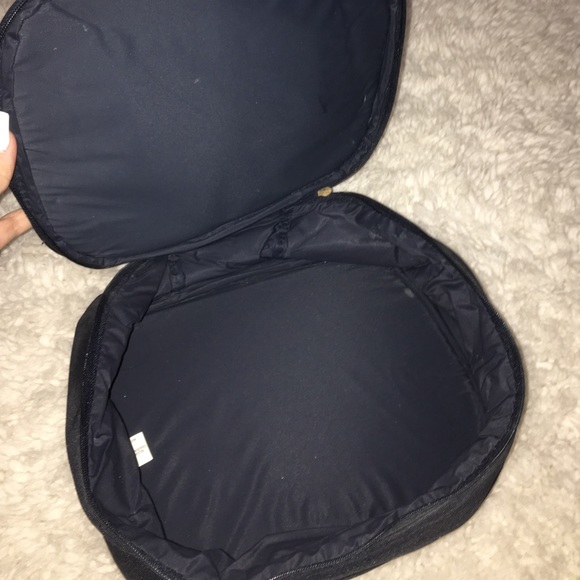 AVON Makeup Case 💄 - Picture 2 of 2
