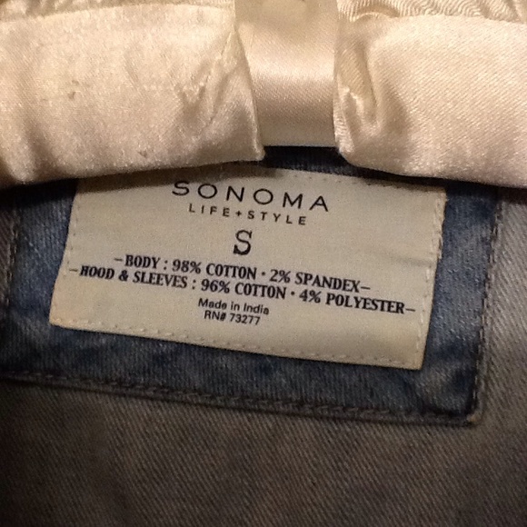 Cute jean jacket - Picture 3 of 3