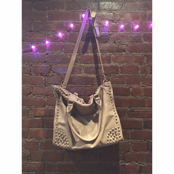 Urban Outfitters Handbags - Tan faux leather shoulder bag