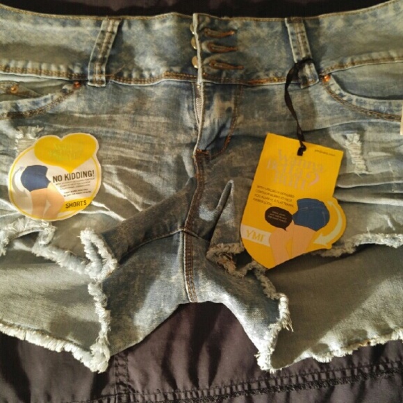 YMI jean shorts Wannabettabutt