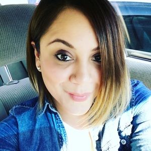Meet your Posher, Rosana