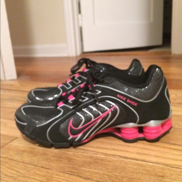 NIKE SHOX SNEAKERS- limited edition BRAND NEW!!