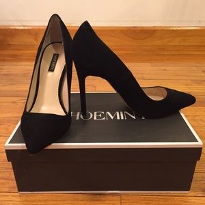 Shoemint Bess Heels in Black Suede