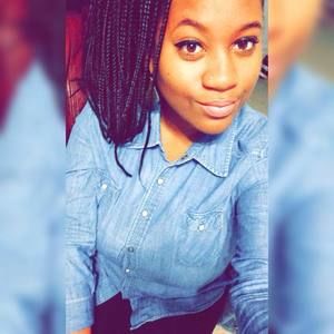 Meet your Posher, Janae