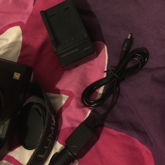 Camera with all the stuff - Picture 3 of 4