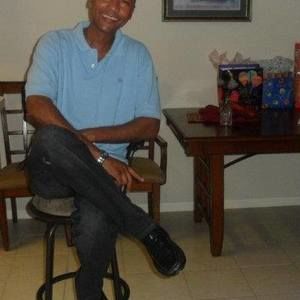 Meet your Posher, Santo