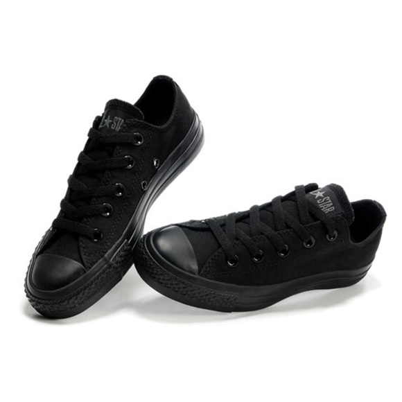 used black converse