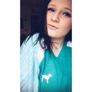 Meet your Posher, Ellie