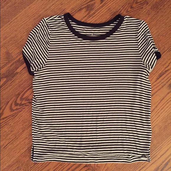 American Eagle white & black T-Shirt