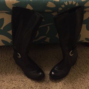 Wide calf black boots!