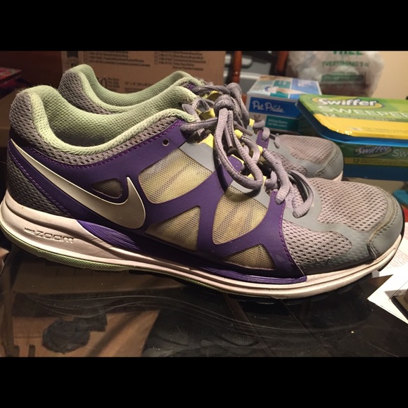 Nike Zoom Elite sz 8