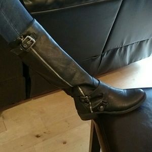 Guess tall leather boots