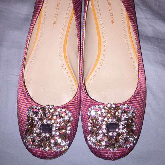 Adrienne Vittadini flats