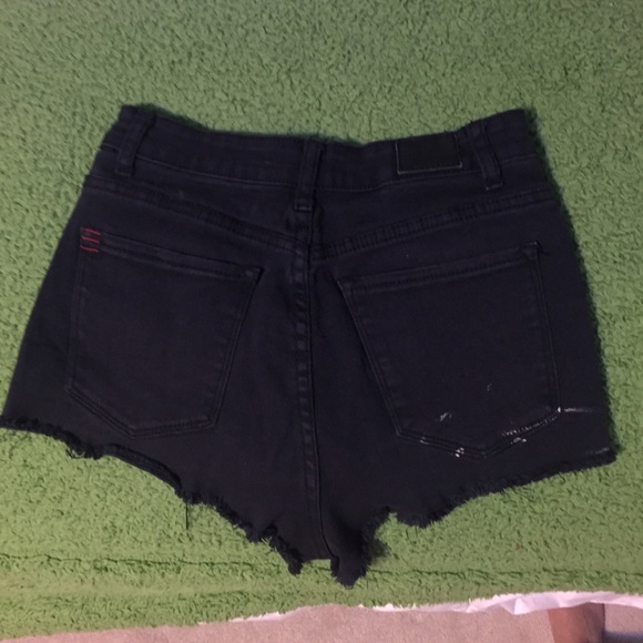 Urban Outfitters High Waist black shorts - Picture 2 of 2