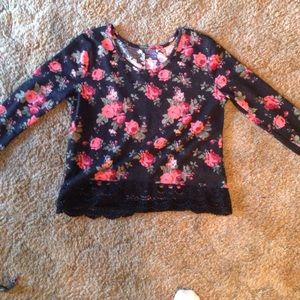 Rue 21 floral crop top medium