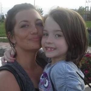 Meet your Posher, Nola