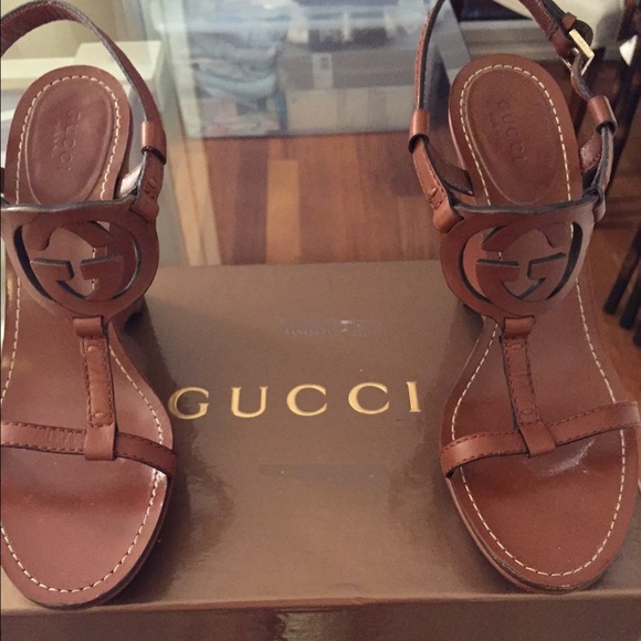 Gucci brown leather wedges