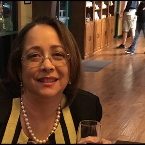 Meet your Posher, Francine