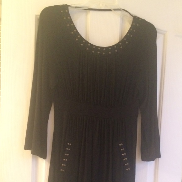 Ella Moss flattering black dress - small