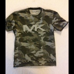 💚Michael Kors Camouflage Shirt💚