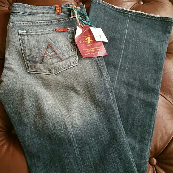 7 for all mankind