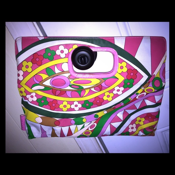 XOXO purse