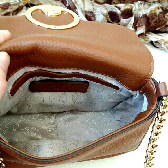 SOLD Michael Kors Small Leather Fulton Crossbody - Picture 4 of 4