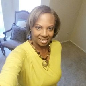 Meet your Posher, Tamra