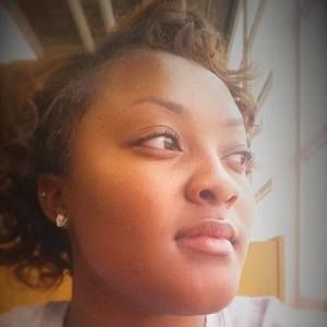 Meet your Posher, Nadia clazzi