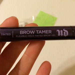 NEW Urban Decay Brow Tamer, Warm Brown