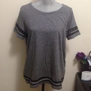 Size Medium Mesh Detailed Tee