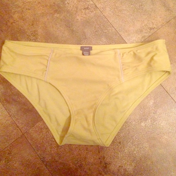 Bathing suit bottoms