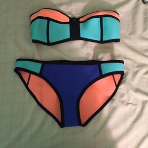 Triangl bikini