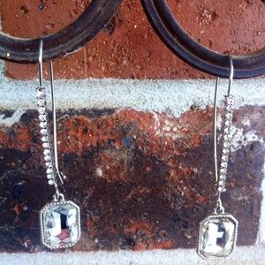 Pretty Rhinestone Earrings