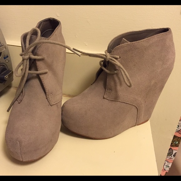 Steve Madden wedge heel