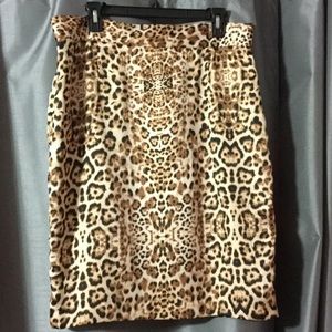 Leopard print pencil skirt
