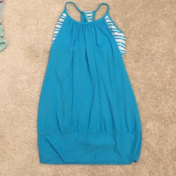 lululemon no limits tank, size 6